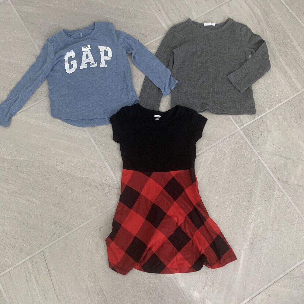 Girls XS 5T Gap Shirts And Dress Bundle Of (3)